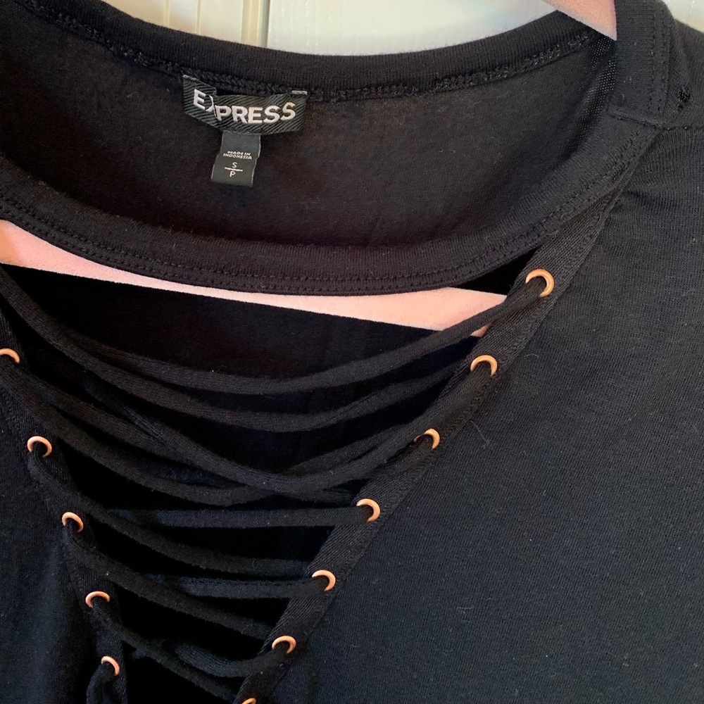 Express Tee - Picture 2 of 2